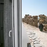 Hora Seaside Apartment