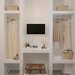 Hora Seaside Apartment *