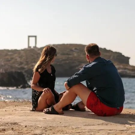 Hora Seaside דירה
